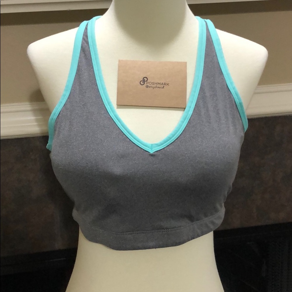 Fabletics Open Back v-Neck Sports Bra
